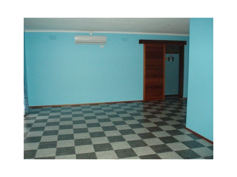 25 Templeton street, Wantirna VIC 3152