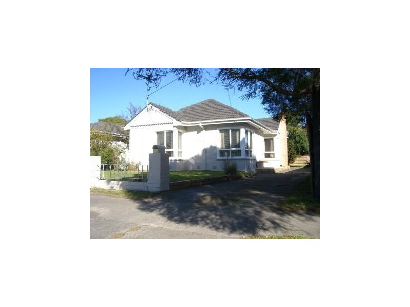 5 Bayside Grove, Seaford VIC 3198