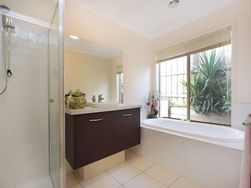 6 Eden Park Drive, Mornington VIC 3931