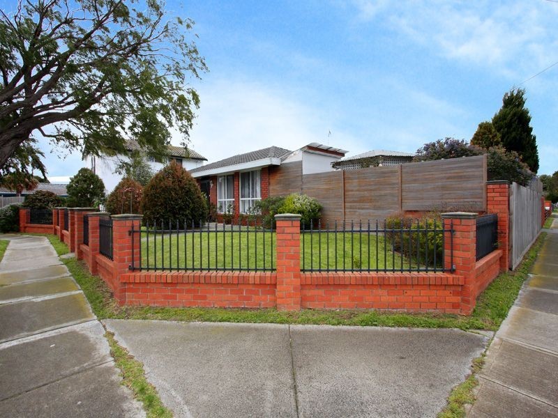 33 Chelsea Park Drive, Chelsea Heights VIC 3196
