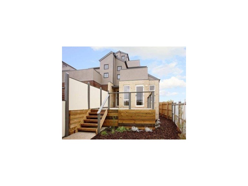 4/84 Nepean Highway, Seaford VIC 3198