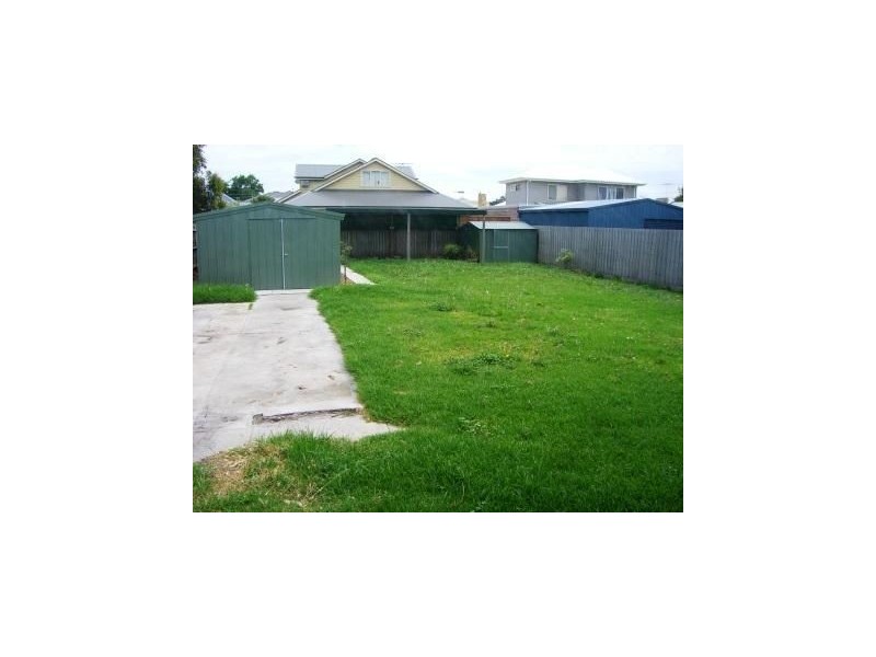 19 Eulinga Avenue, Aspendale VIC 3195
