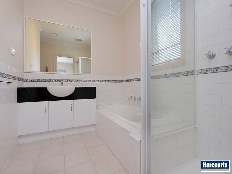 2 Beardworth Avenue, Chelsea VIC 3196