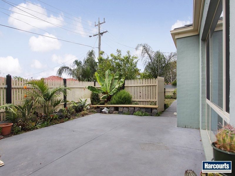 2 Beardworth Avenue, Chelsea VIC 3196