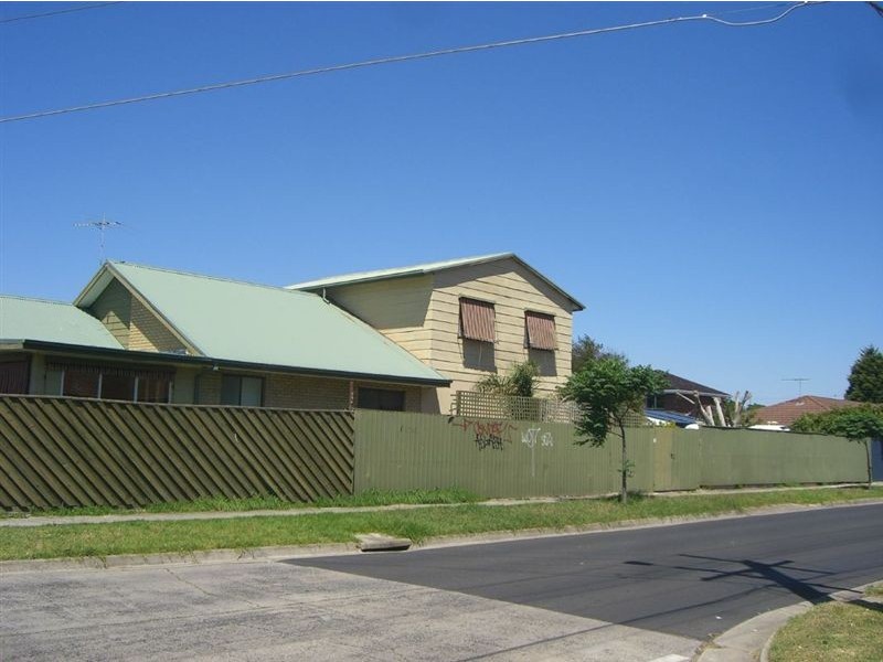 80 Sherwood Avenue, Chelsea VIC 3196