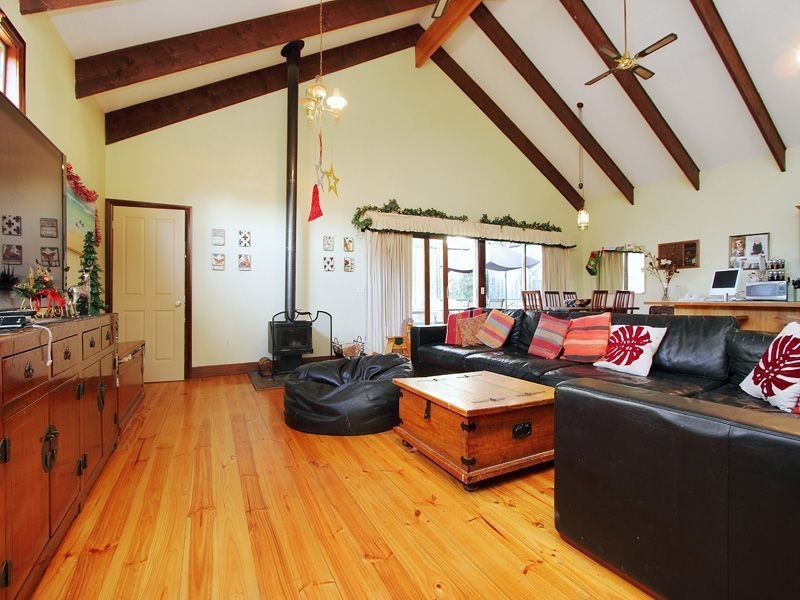 61 Scotch Parade, Bonbeach VIC 3196