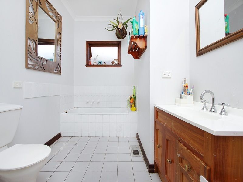 61 Scotch Parade, Bonbeach VIC 3196