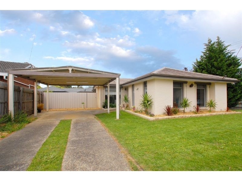 27 Elisdon Drive, Seaford VIC 3198