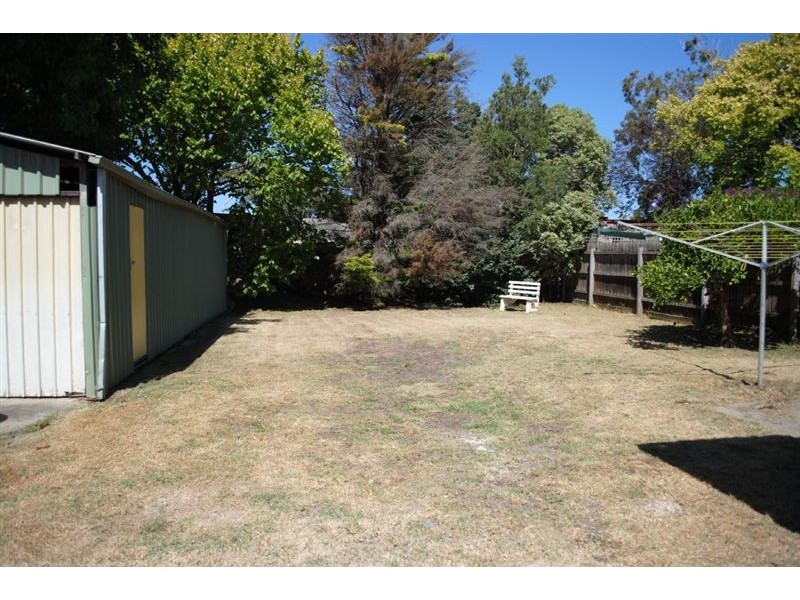 143 Rosslyn Avenue, Seaford VIC 3198