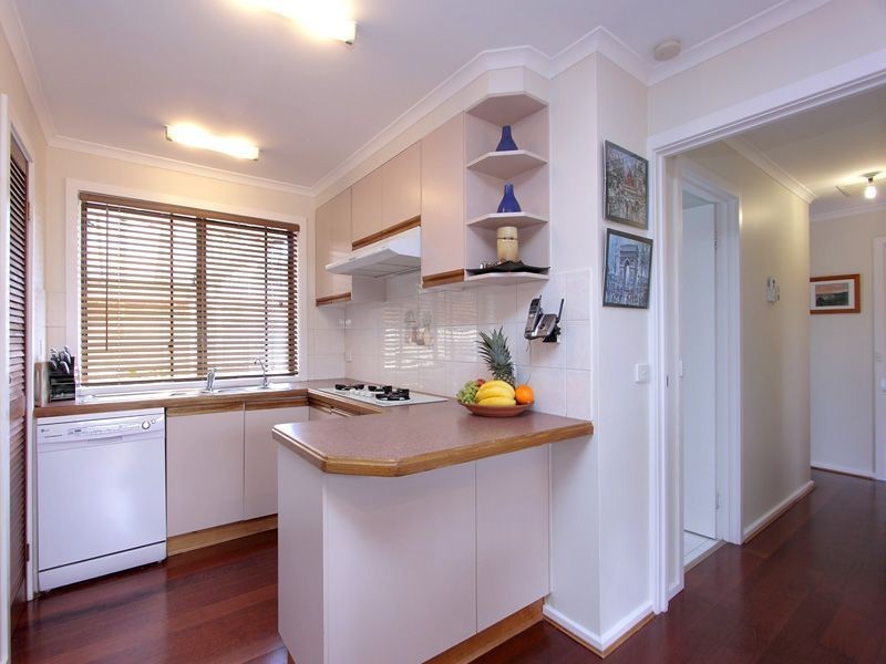 8 Kestrel Close, Chelsea Heights VIC 3196