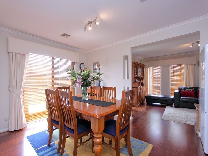 8 Kestrel Close, Chelsea Heights VIC 3196