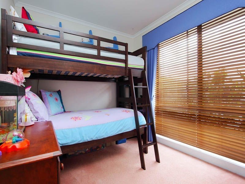 8 Kestrel Close, Chelsea Heights VIC 3196