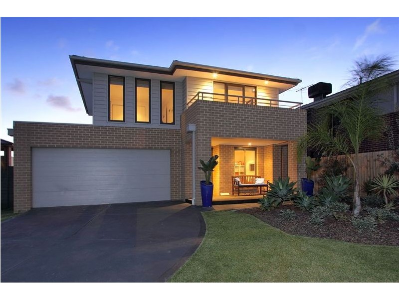 18 Wetland Drive, Patterson Lakes VIC 3197