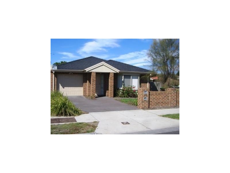 44 Bondi Road, Bonbeach VIC 3196