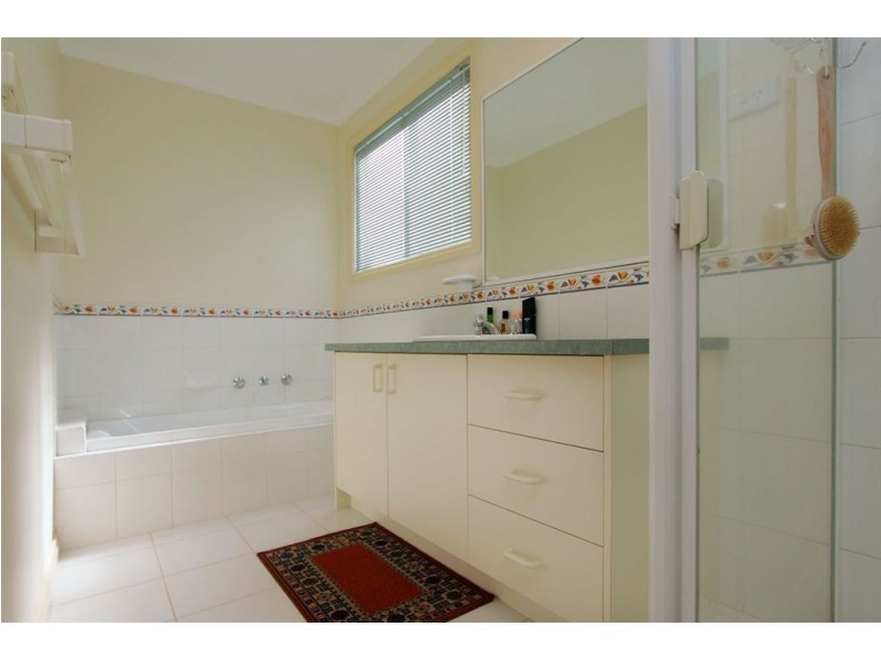 102/100 Broadway, Bonbeach VIC 3196
