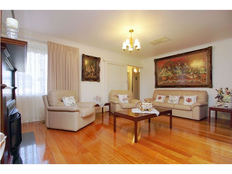 33 Baxter Avenue, Chelsea VIC 3196