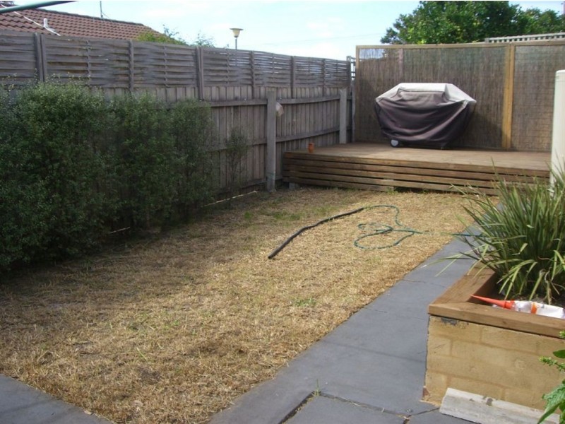 3/11 Sherwood Avenue, Chelsea VIC 3196