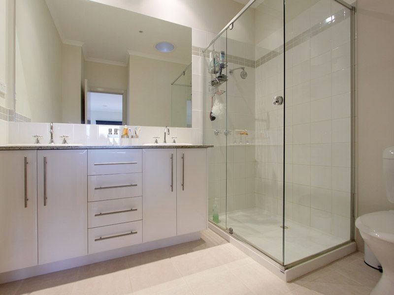 22 Dunk Crescent, Bonbeach VIC 3196