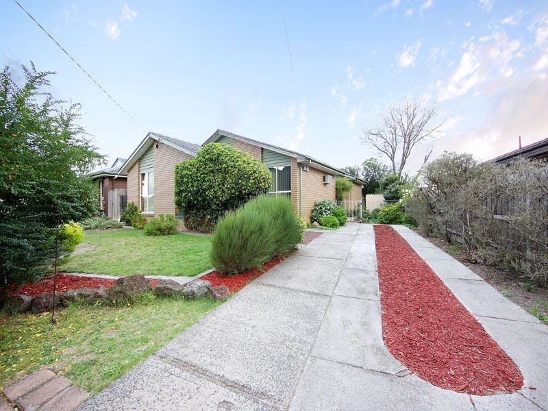 3 Colchester Court, Keysborough VIC 3173