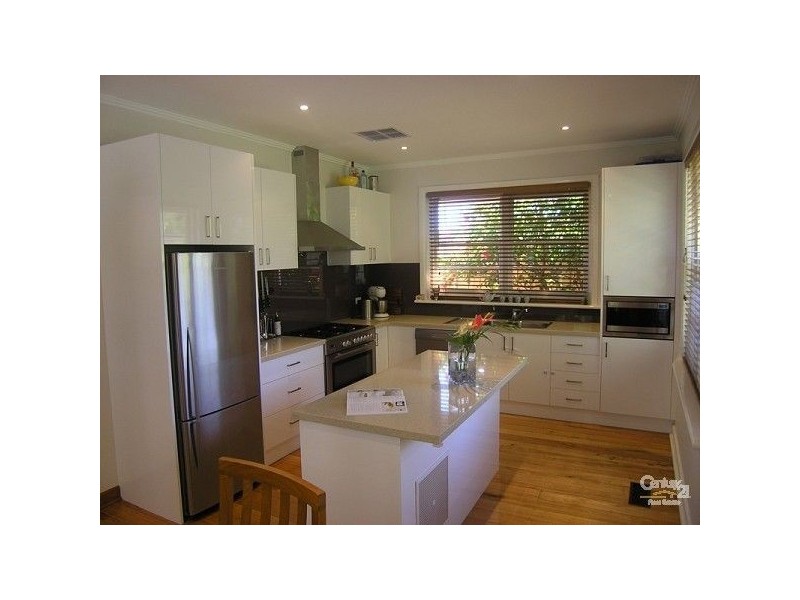 35 Centre Dandenong Road, Cheltenham VIC 3192