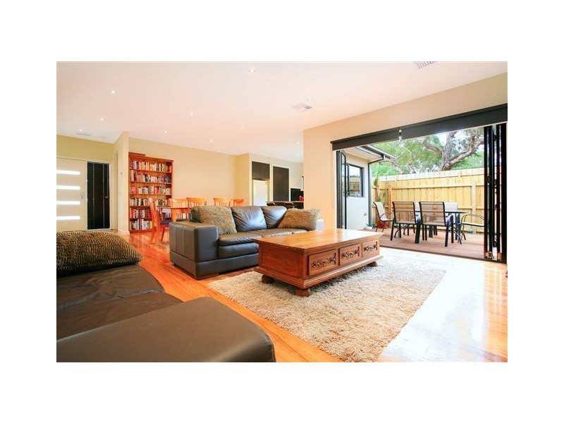 30 Newton Street, Seaford VIC 3198