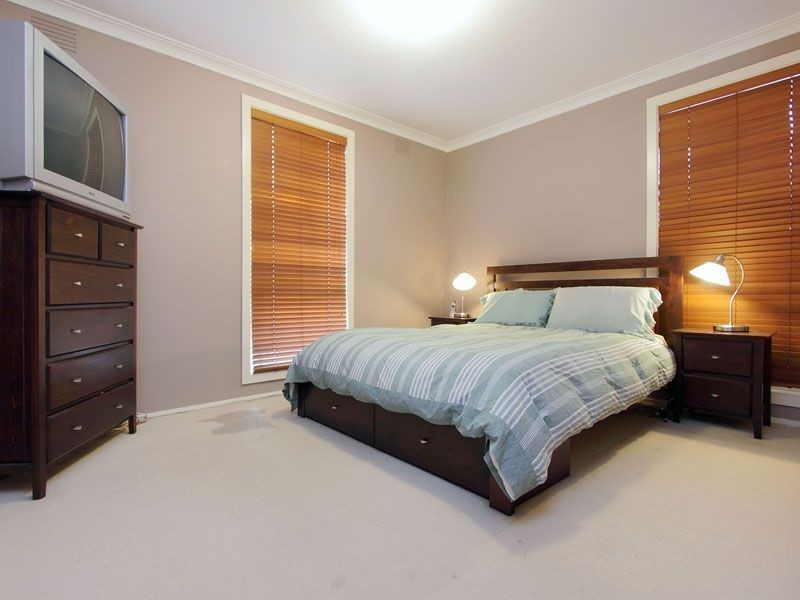 14 Gruchy Avenue, Chelsea Heights VIC 3196