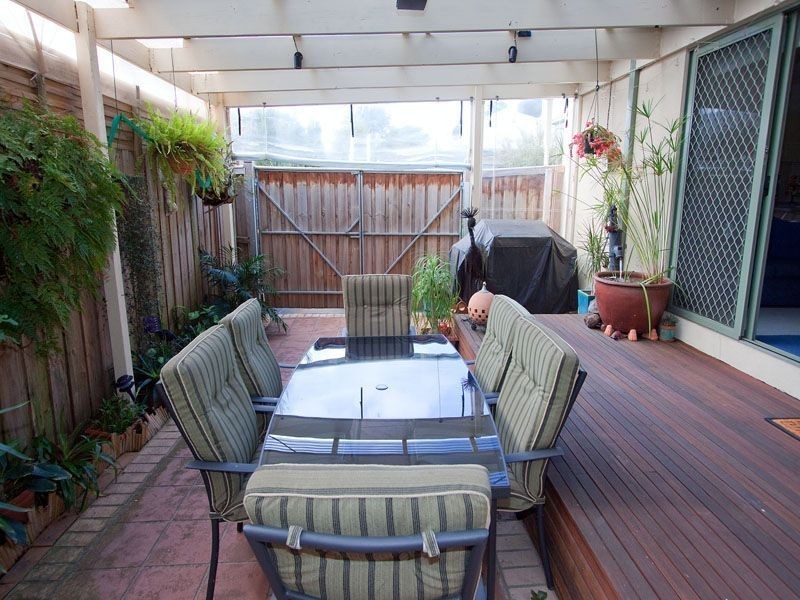 2/16 Fifth Avenue, Chelsea Heights VIC 3196