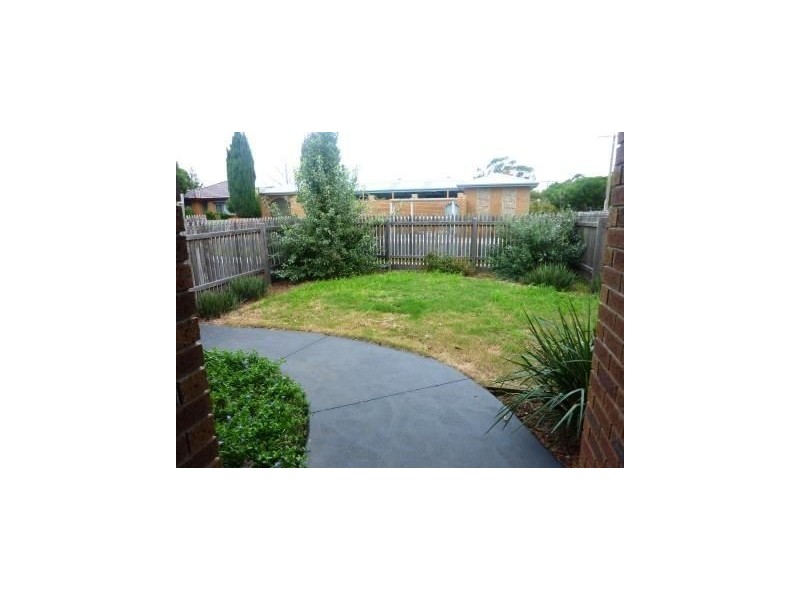1/205 Austin Road, Seaford VIC 3198