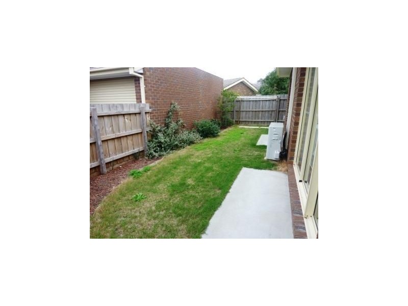 1/205 Austin Road, Seaford VIC 3198