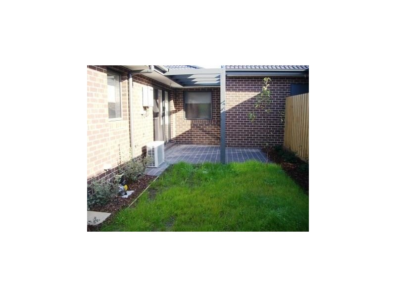 1/1 Johnstone Street, Seaford VIC 3198