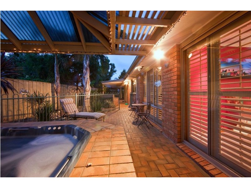 3 Mermaid Court, Patterson Lakes VIC 3197