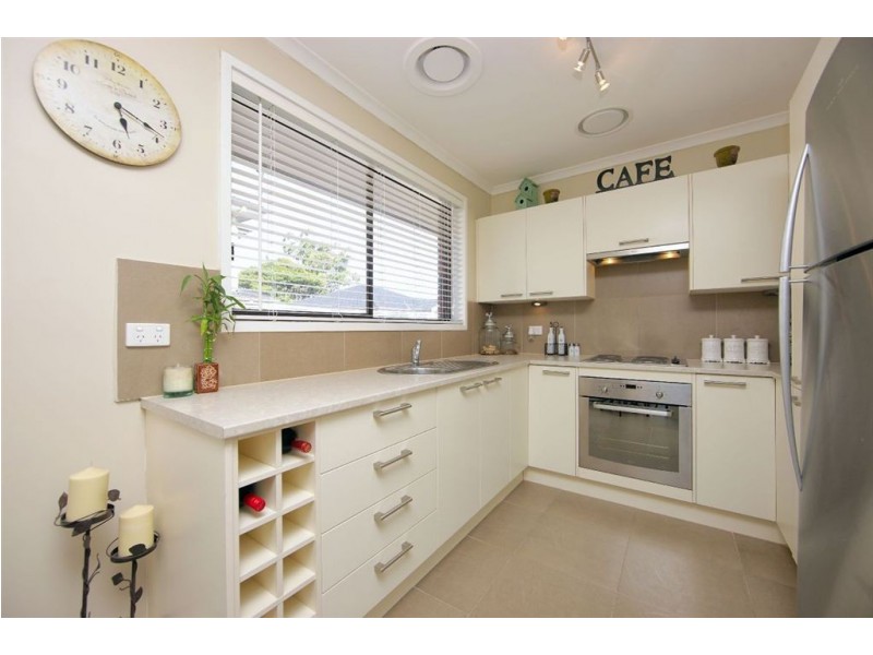 1/16 Glenola Road, Chelsea VIC 3196