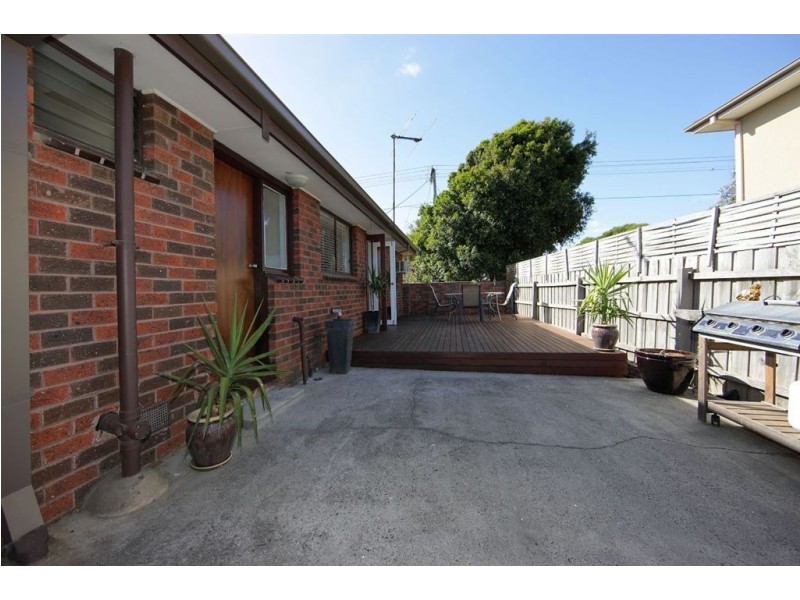 1/16 Glenola Road, Chelsea VIC 3196