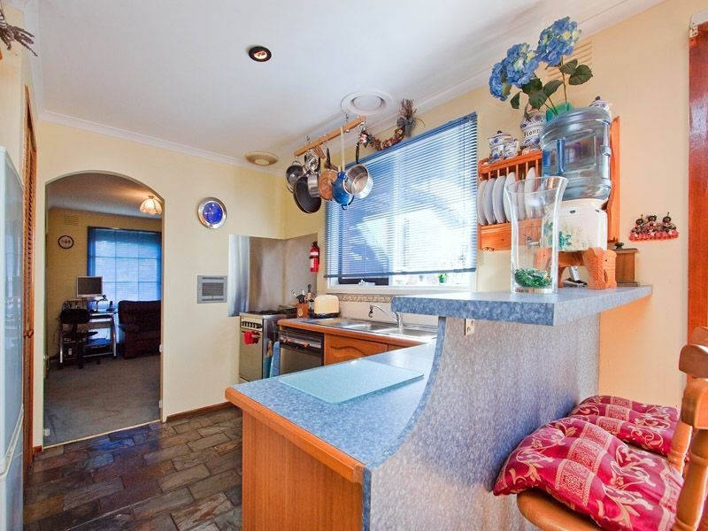 6 Balarang Court, Patterson Lakes VIC 3197