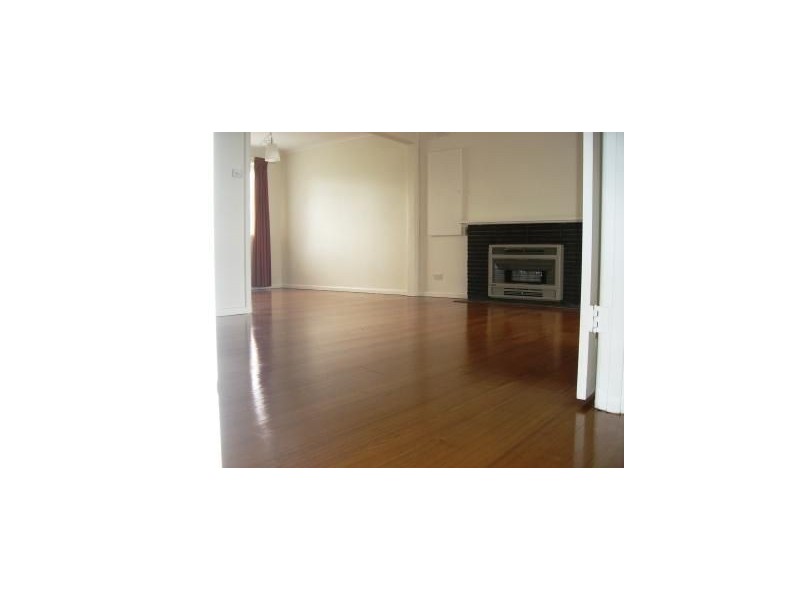 27 Hayman Street, Seaford VIC 3198