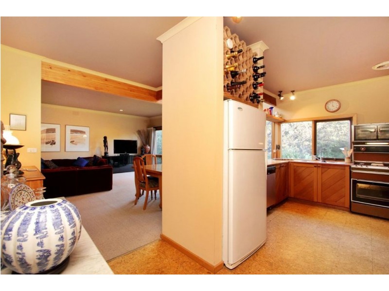 24 Jean Street, Cheltenham VIC 3192