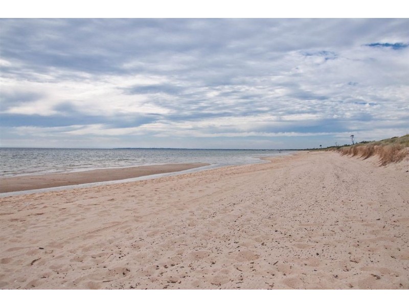 8/269 Nepean Highway, Seaford VIC 3198