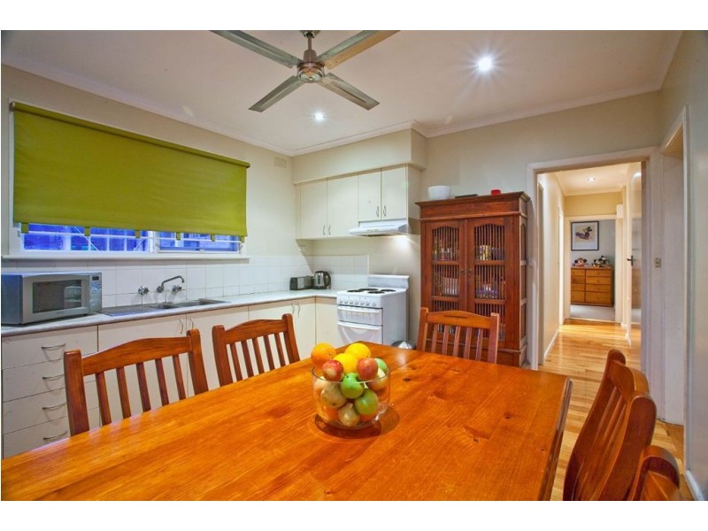 2 Whatley Street, Carrum VIC 3197