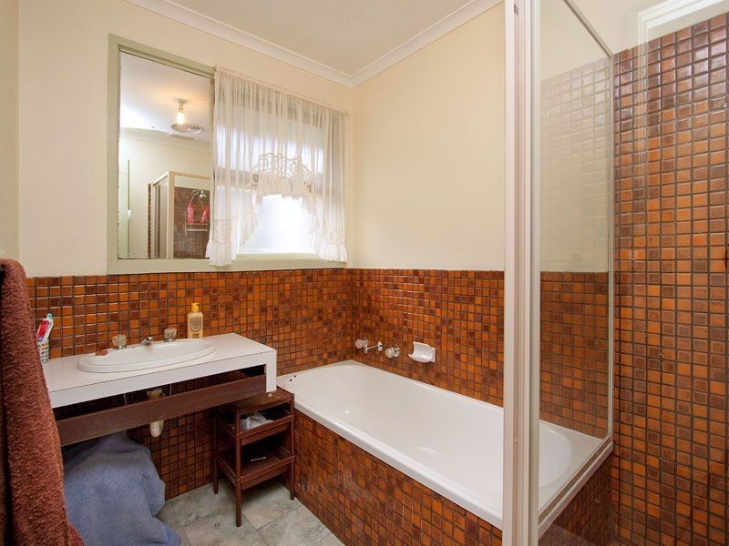 9 Bardoel Court, Chelsea VIC 3196