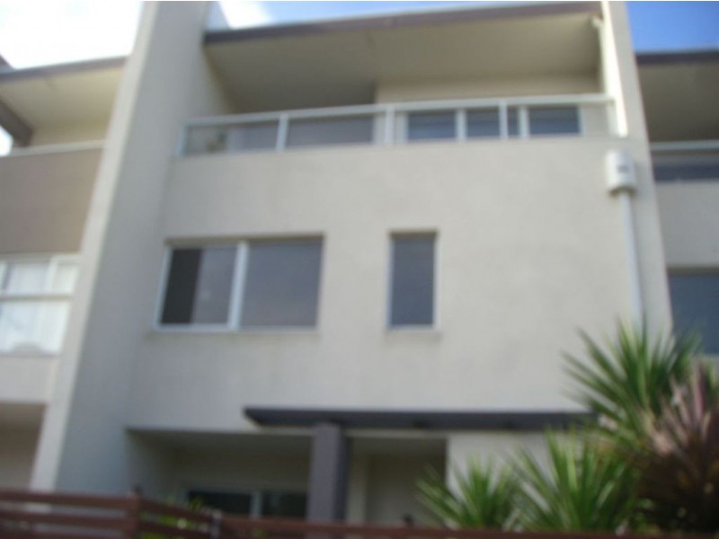 4/107 Nepean Highway, Seaford VIC 3198
