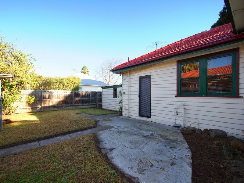 30 Donald Grove, Chelsea VIC 3196