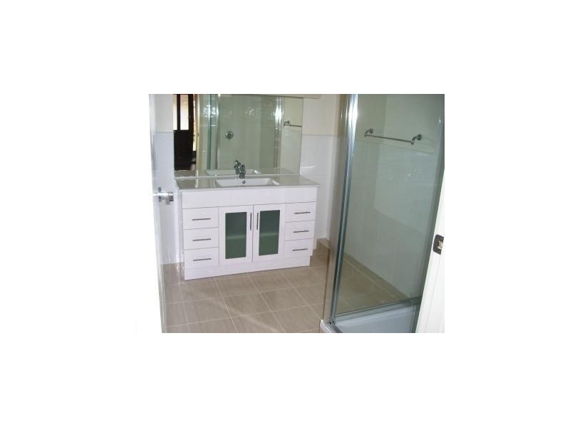 1/14 Embankment Grove, Chelsea VIC 3196