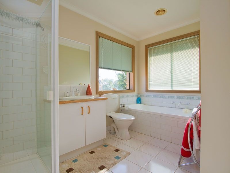 2 Sandridge Court, Patterson Lakes VIC 3197