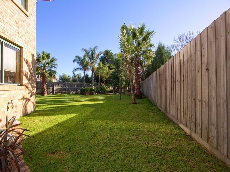 2 Sandridge Court, Patterson Lakes VIC 3197