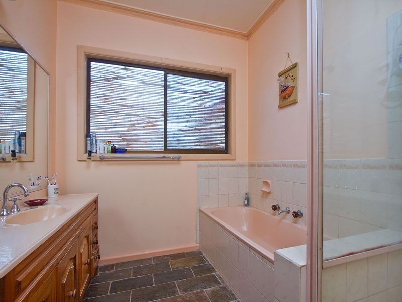 42 Patterson Street, Bonbeach VIC 3196