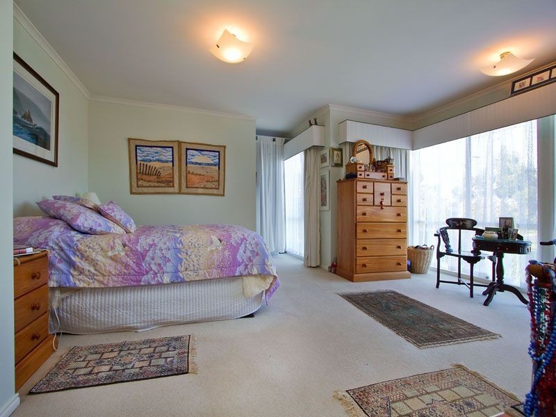 2 Governor Arthur Drive, Patterson Lakes VIC 3197