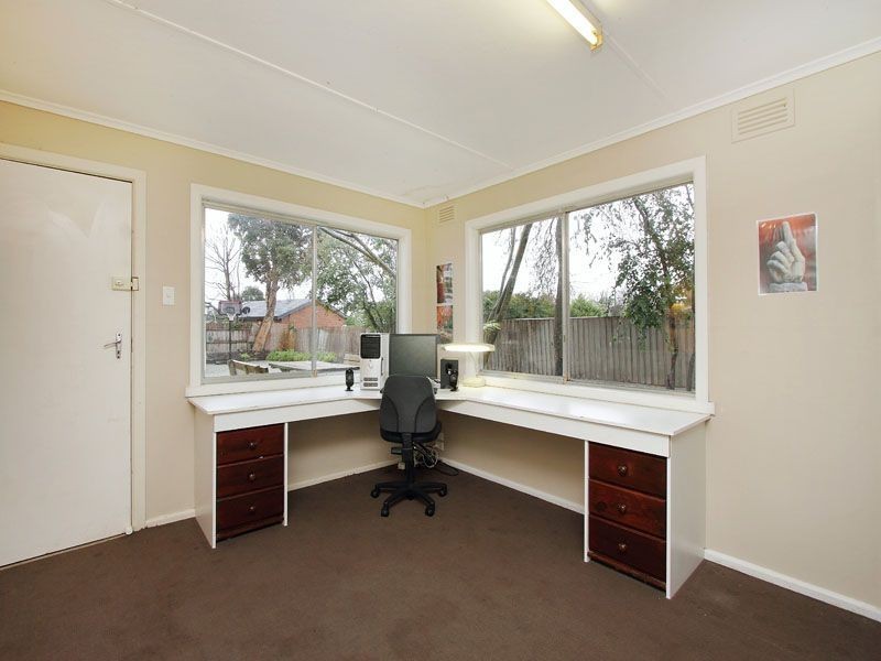 41 Randall Avenue, Edithvale VIC 3196