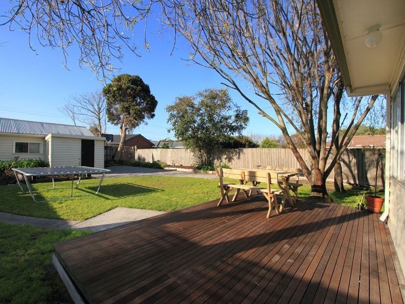 41 Randall Avenue, Edithvale VIC 3196