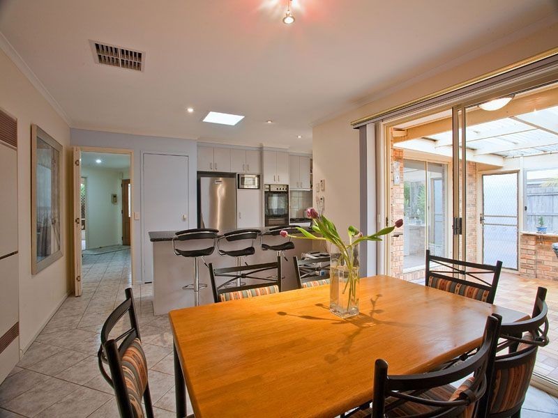 4 Solway Close, Patterson Lakes VIC 3197