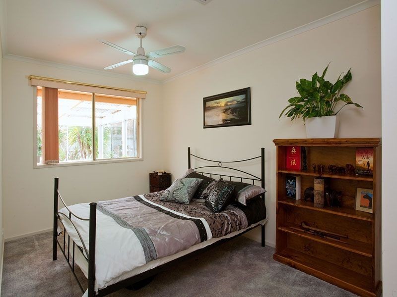 4 Solway Close, Patterson Lakes VIC 3197